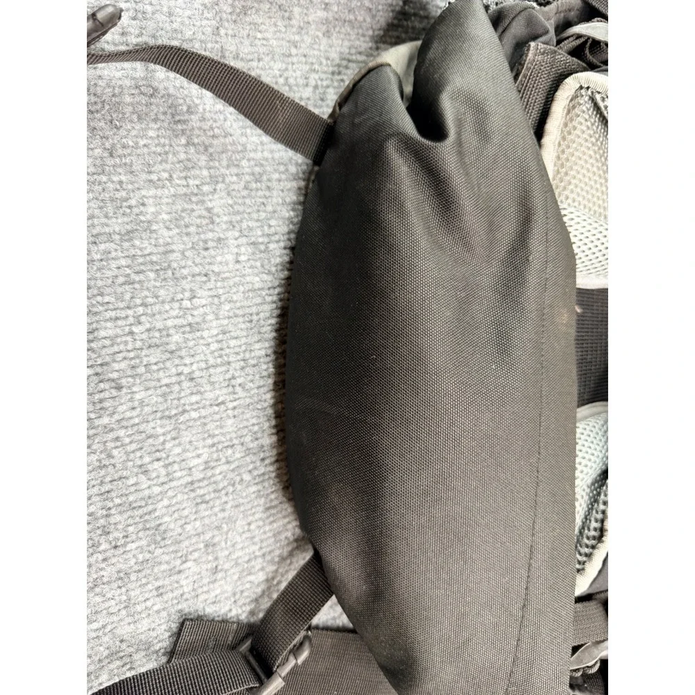 The North Face Aircontact 65L Backpack Vintage Green Grey Hiking Travel Bag‎ PV